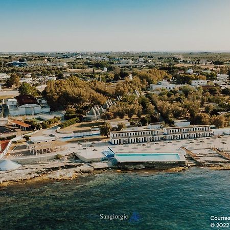Baia Sangiorgio Hotel & Beach Club Bari Dış mekan fotoğraf