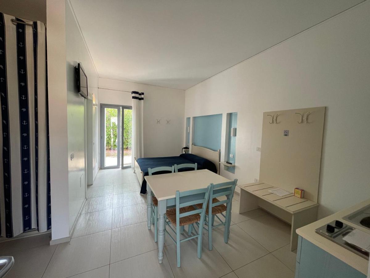 Baia Sangiorgio Hotel & Beach Club Bari Dış mekan fotoğraf