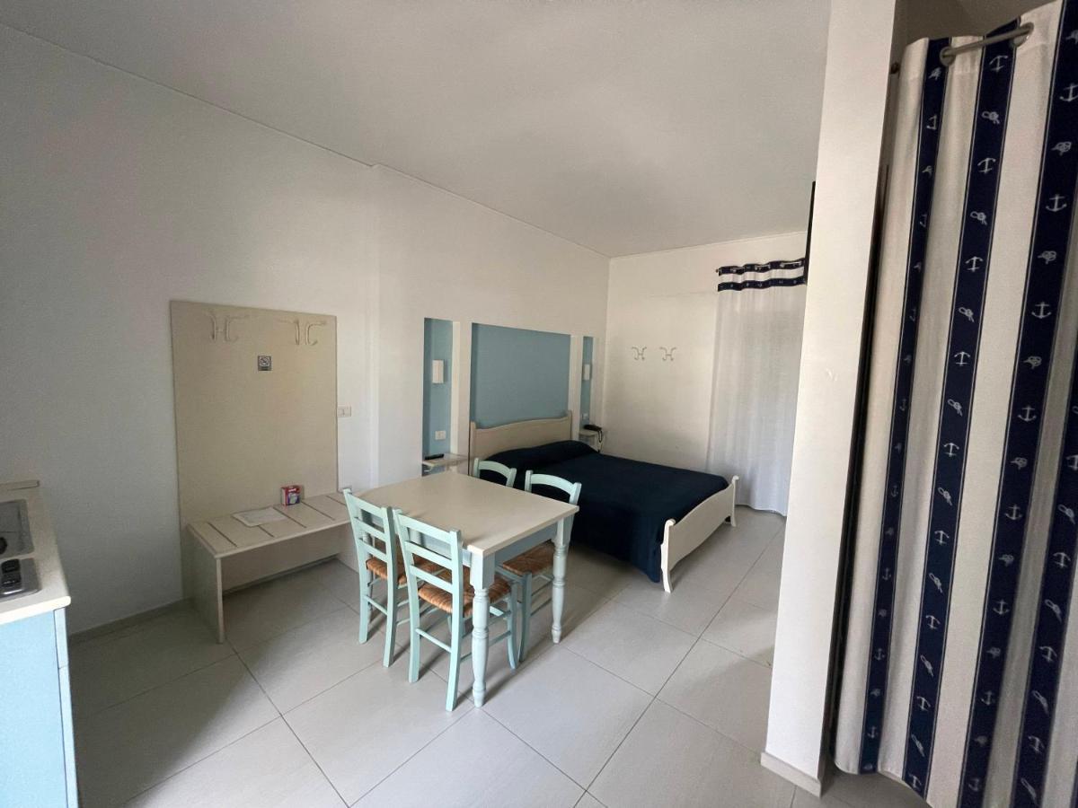 Baia Sangiorgio Hotel & Beach Club Bari Dış mekan fotoğraf