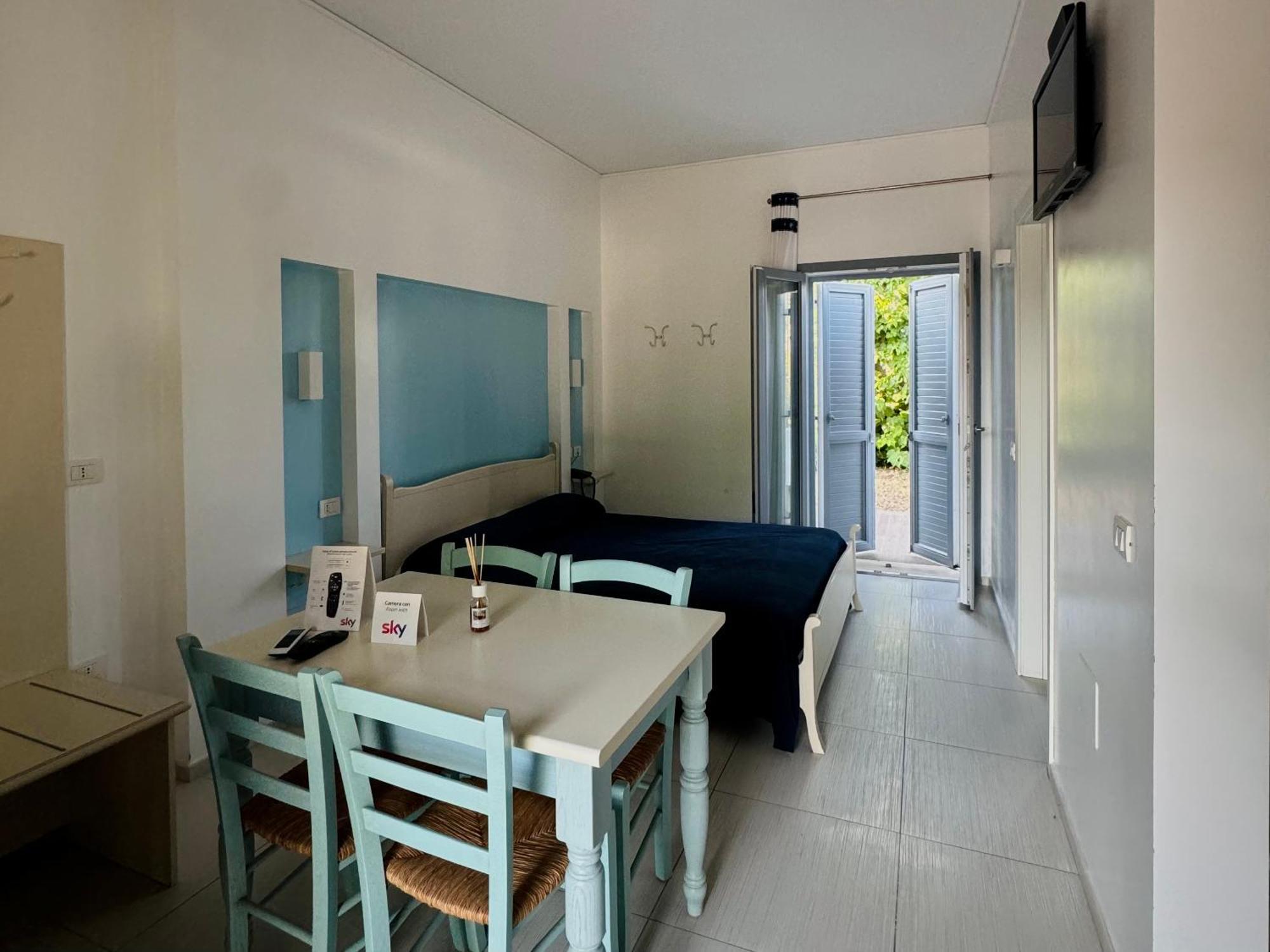 Baia Sangiorgio Hotel & Beach Club Bari Dış mekan fotoğraf