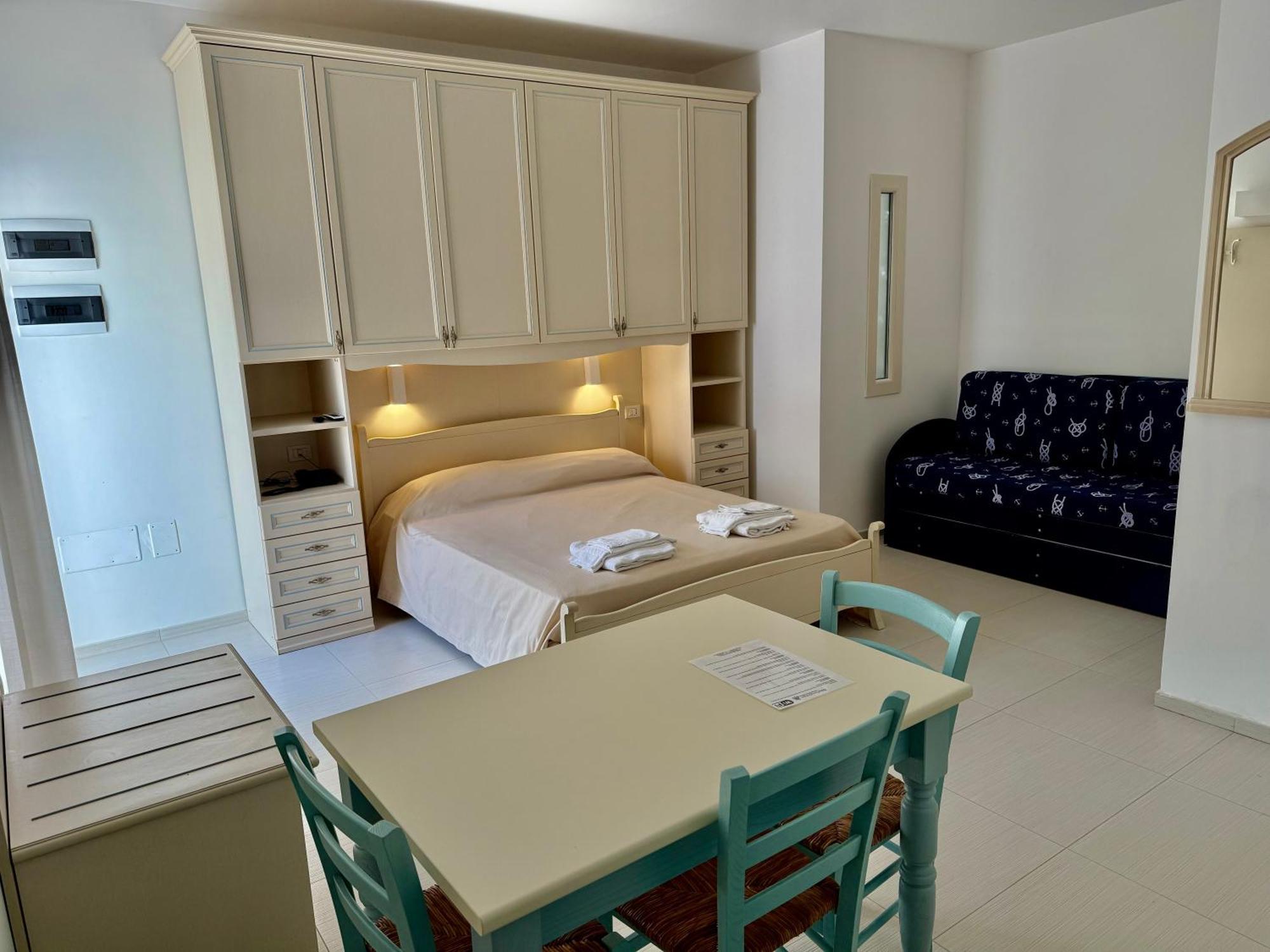 Baia Sangiorgio Hotel & Beach Club Bari Dış mekan fotoğraf